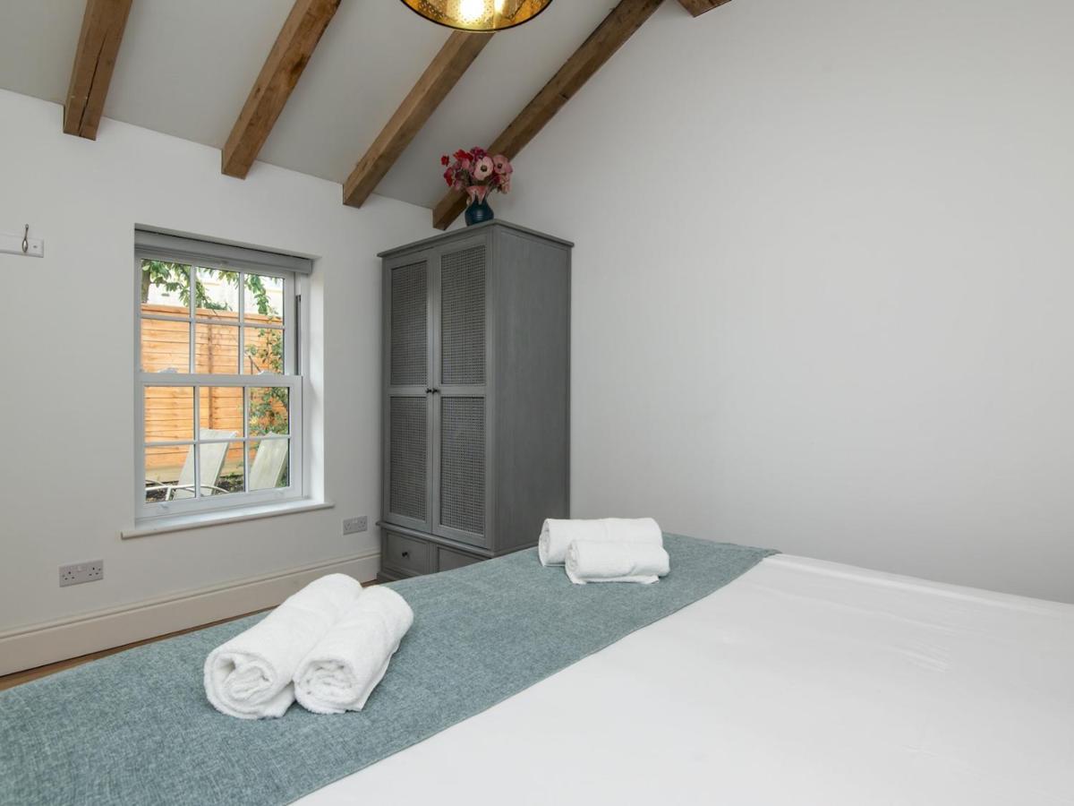Pass The Keys Charming Garden Cottage With Parking Μπαθ Εξωτερικό φωτογραφία